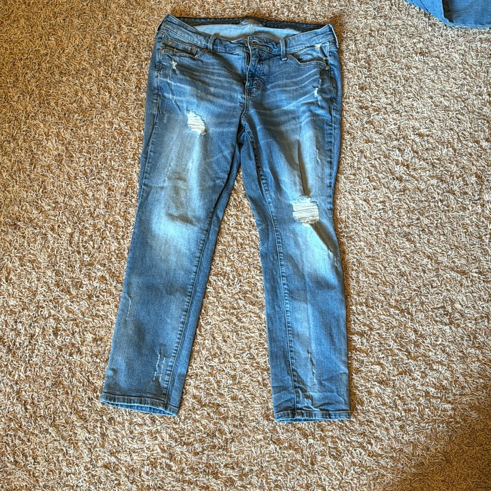 Torrid distressed jeans